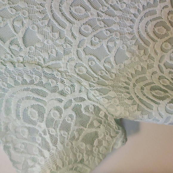 NWOT Apt 9 Lace Top - Picture 3 of 8